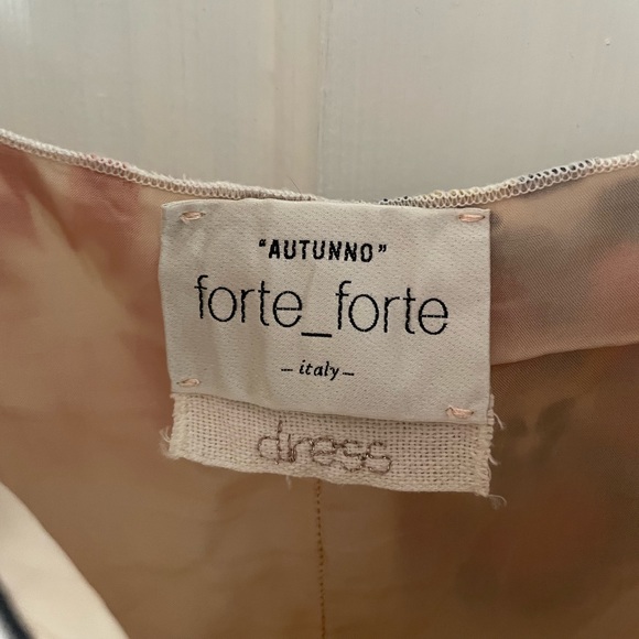 Velvet vibrant flower print silk slip dress - Picture 2 of 4